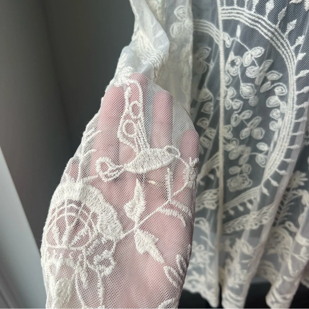 NWT Cato Delicate Lace Blouse - Large - Picture 11 of 14